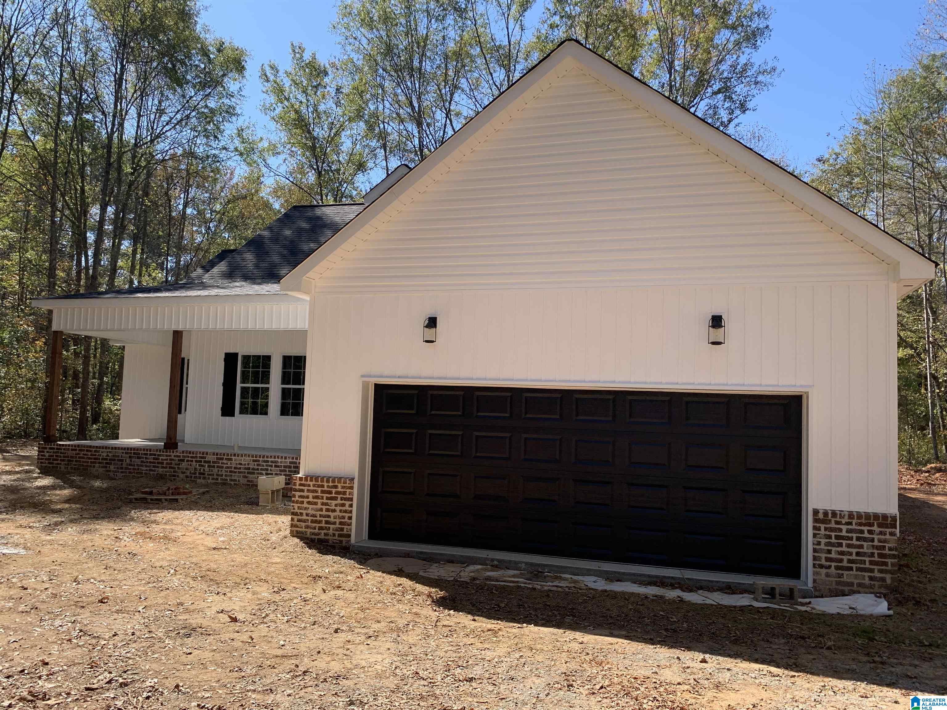 173 Country Road Warrior, AL 35180 - Photo 3 of 15