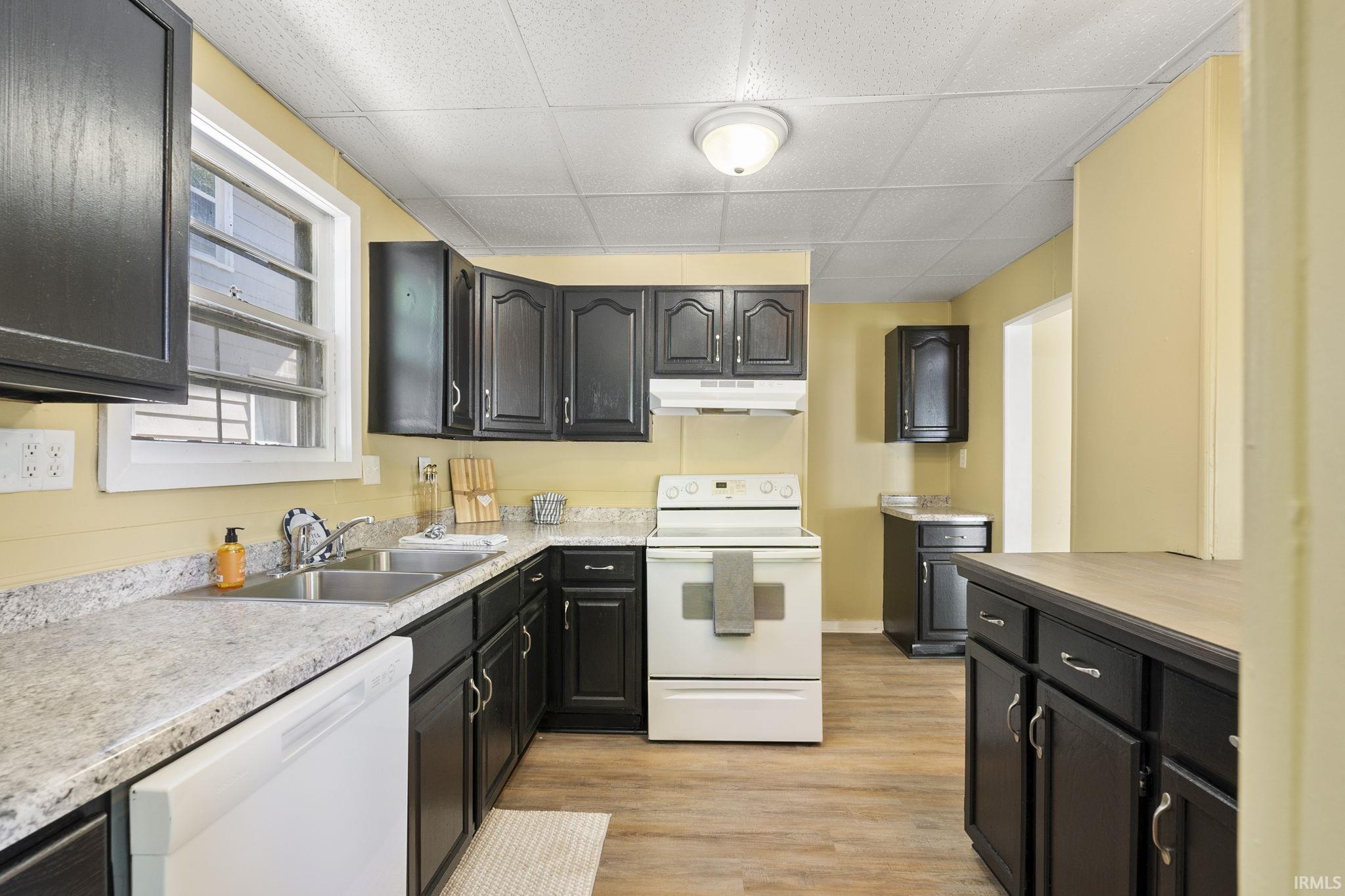 3130 Webster Street Fort Wayne, IN 46807 - Photo 12 of 32