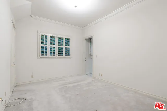 $40,000 | 604 North Linden Drive, Beverly Hills, CA 90210