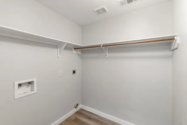 $1,700 | 1799 League Line Road, Unit 4, Conroe, TX 77304