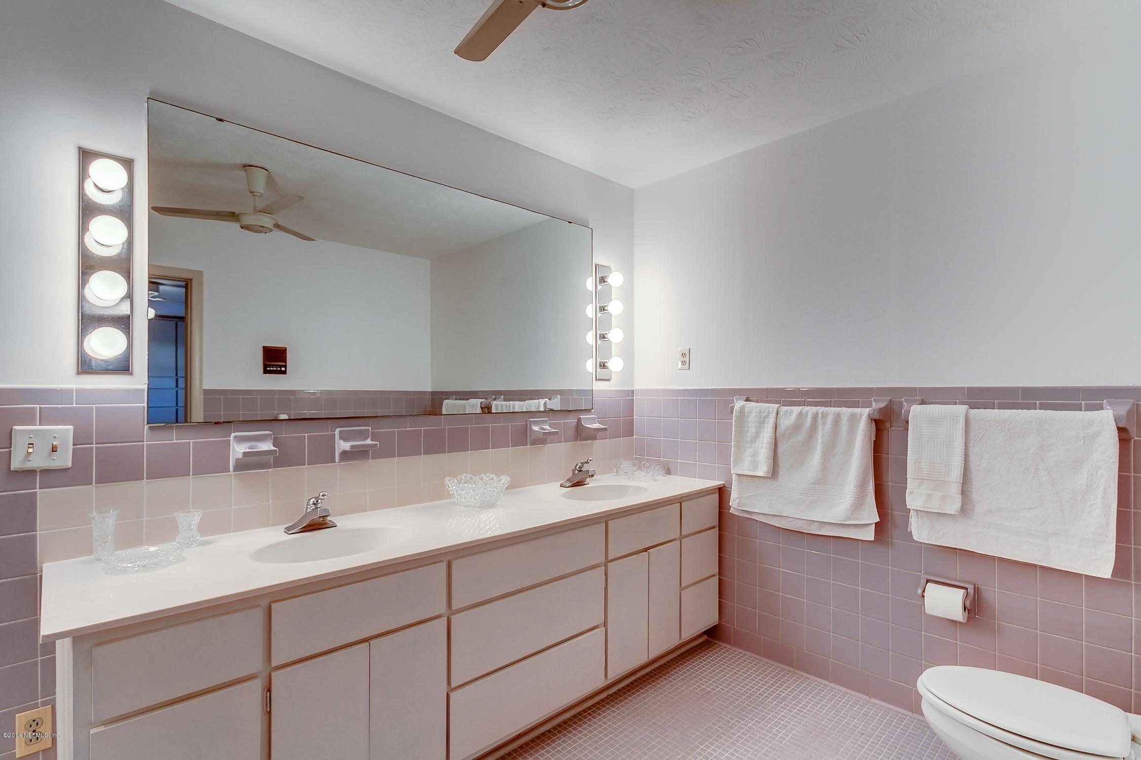 3659 Westover Road Fleming Island, FL 32003 - Photo 22 of 43 Master_Bathroom_View_1