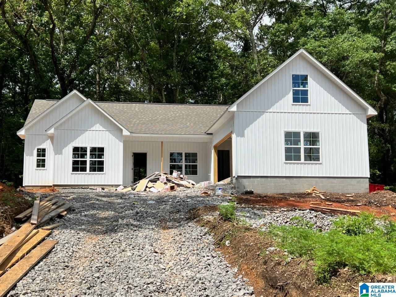 320 Black Acres Road Cropwell, AL 35054 - Photo 2 of 32