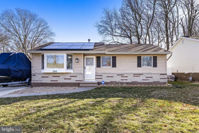 $325,000 | 303 Lake Champlain Drive, Little Egg Harbor, NJ 08087