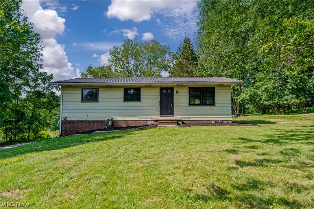 1955 Koons Road Green, OH 44720 - Photo 1 of 38