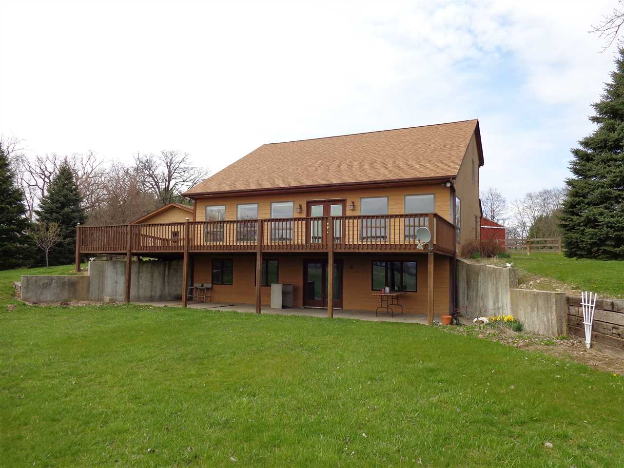 5656 Forest Preserve Road Rockton, IL 61072 - Photo 3 of 25 Gallery Image 3