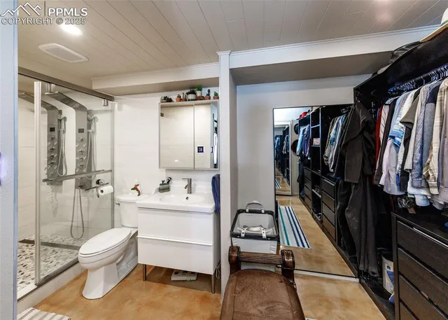 $310,000 | 411 Lakewood Circle, Unit C706, Colorado Springs, CO 80910