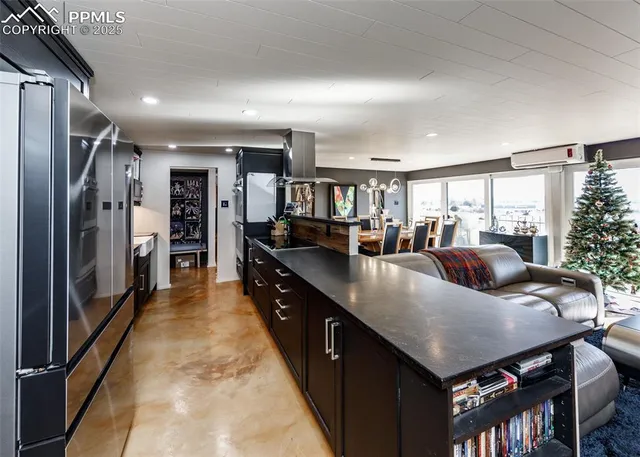 $310,000 | 411 Lakewood Circle, Unit C706, Colorado Springs, CO 80910