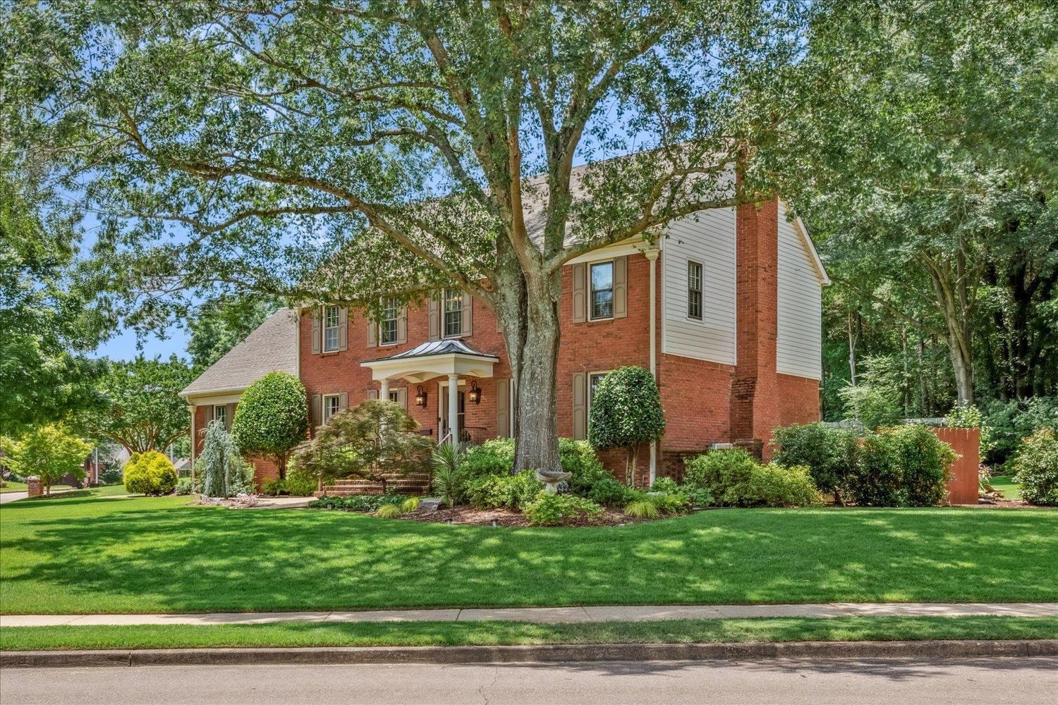 7802 Foster Ridge Road Germantown, TN 38138 - Photo 3 of 39 Gallery Image 3