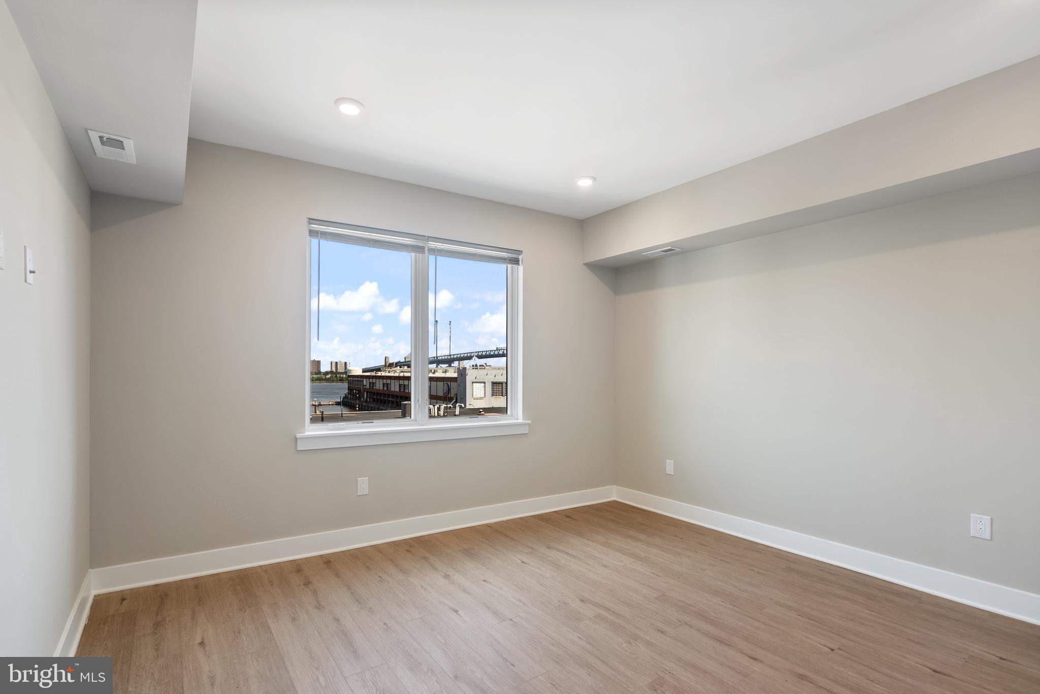 408-10 North Front Street, Unit 5 Philadelphia, PA 19123 - Photo 12 of 22