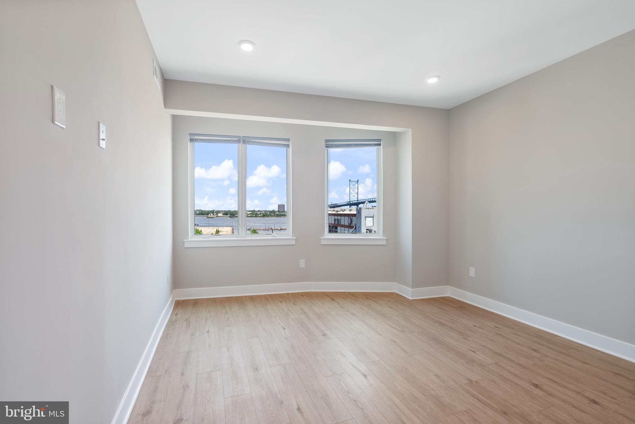 408-10 North Front Street, Unit 5 Philadelphia, PA 19123 - Photo 17 of 22