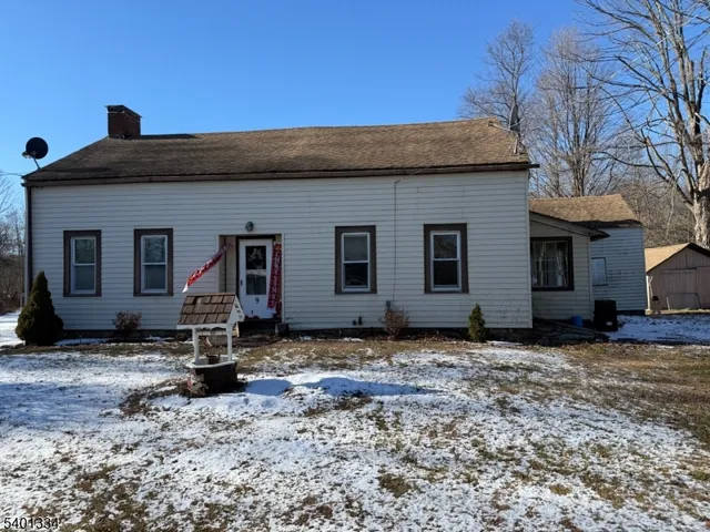 $1,600 | 9 School House Road, Oak Ridge, NJ 07438