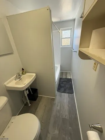 $1,600 | 9 School House Road, Oak Ridge, NJ 07438