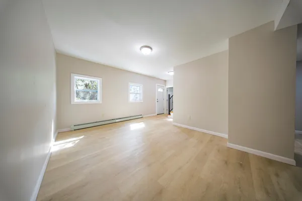 $369,999 | 71 Pearl Street, Bath, ME 04530