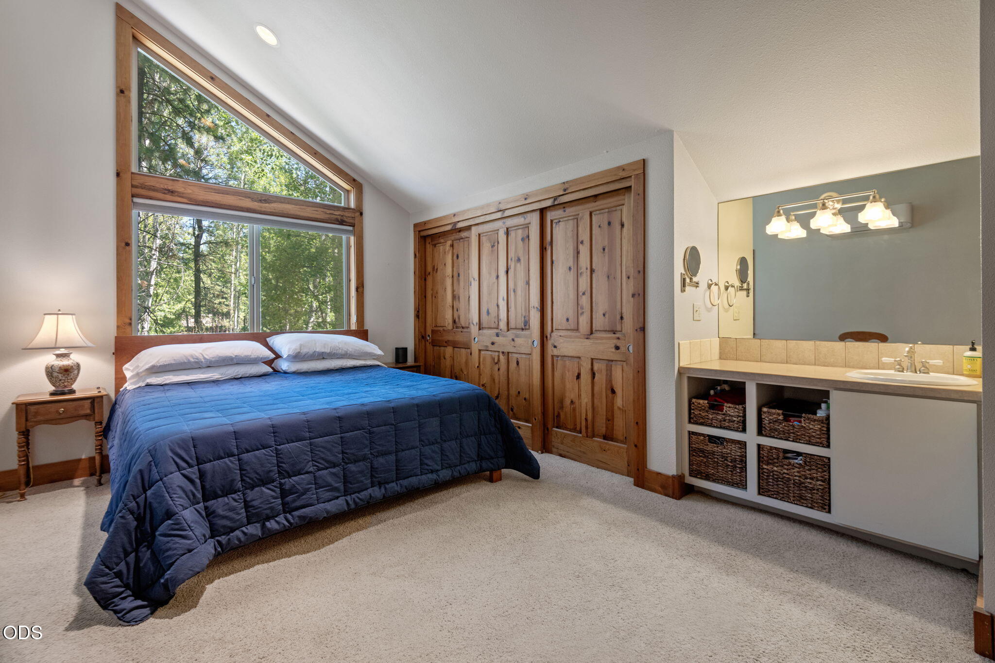 13569 Valerian, Unit AH3 Black Butte Ranch, OR 97759 - Photo 17 of 36