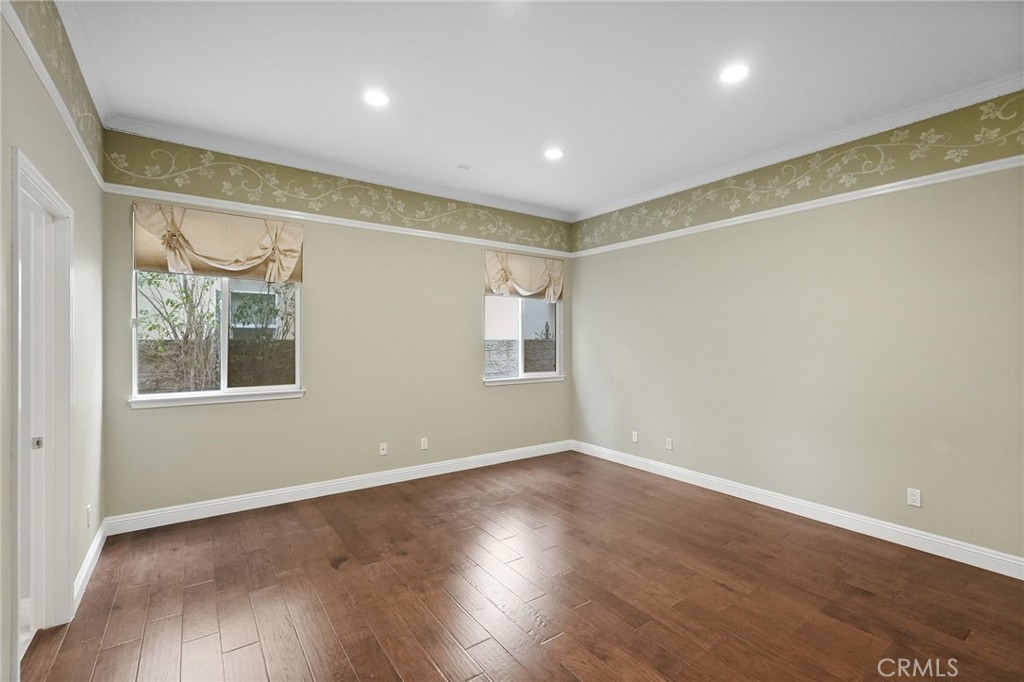 20356 Vía Cellini Porter Ranch, CA 91326 - Photo 34 of 62