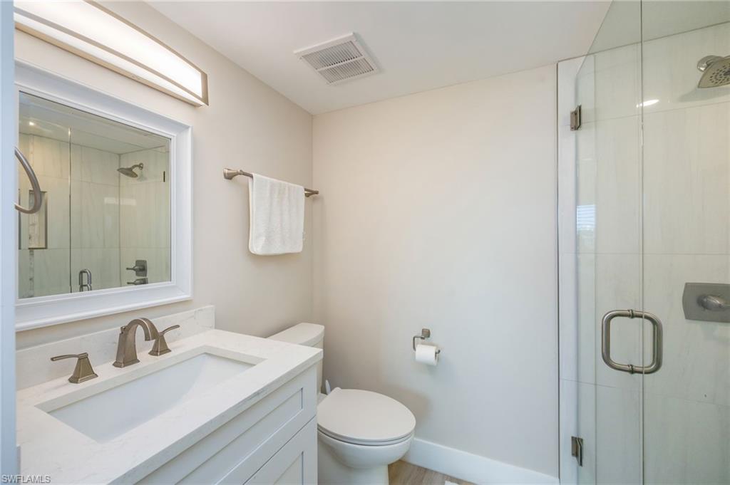 29 High Point Circle East, Unit 403 Naples, FL 34103 - Photo 22 of 50