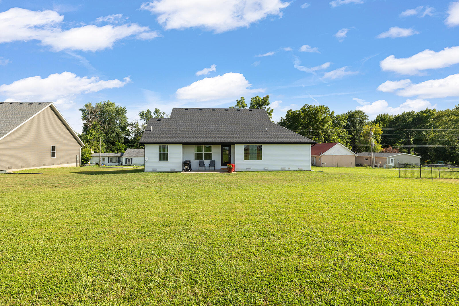 345 Division Street Sparta, MO 65753 - Photo 29 of 31 _MG_2656