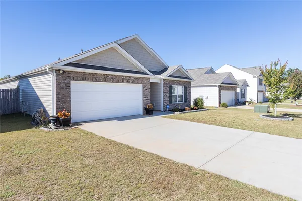 $324,900 | 231 Millhone Way, Pendleton, SC 29670