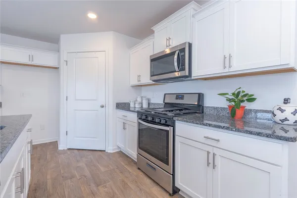 $324,900 | 231 Millhone Way, Pendleton, SC 29670