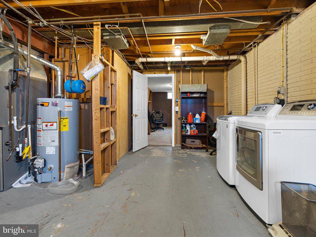 8192 Weyburn Road Millersville, MD 21108 - Photo 29 of 37