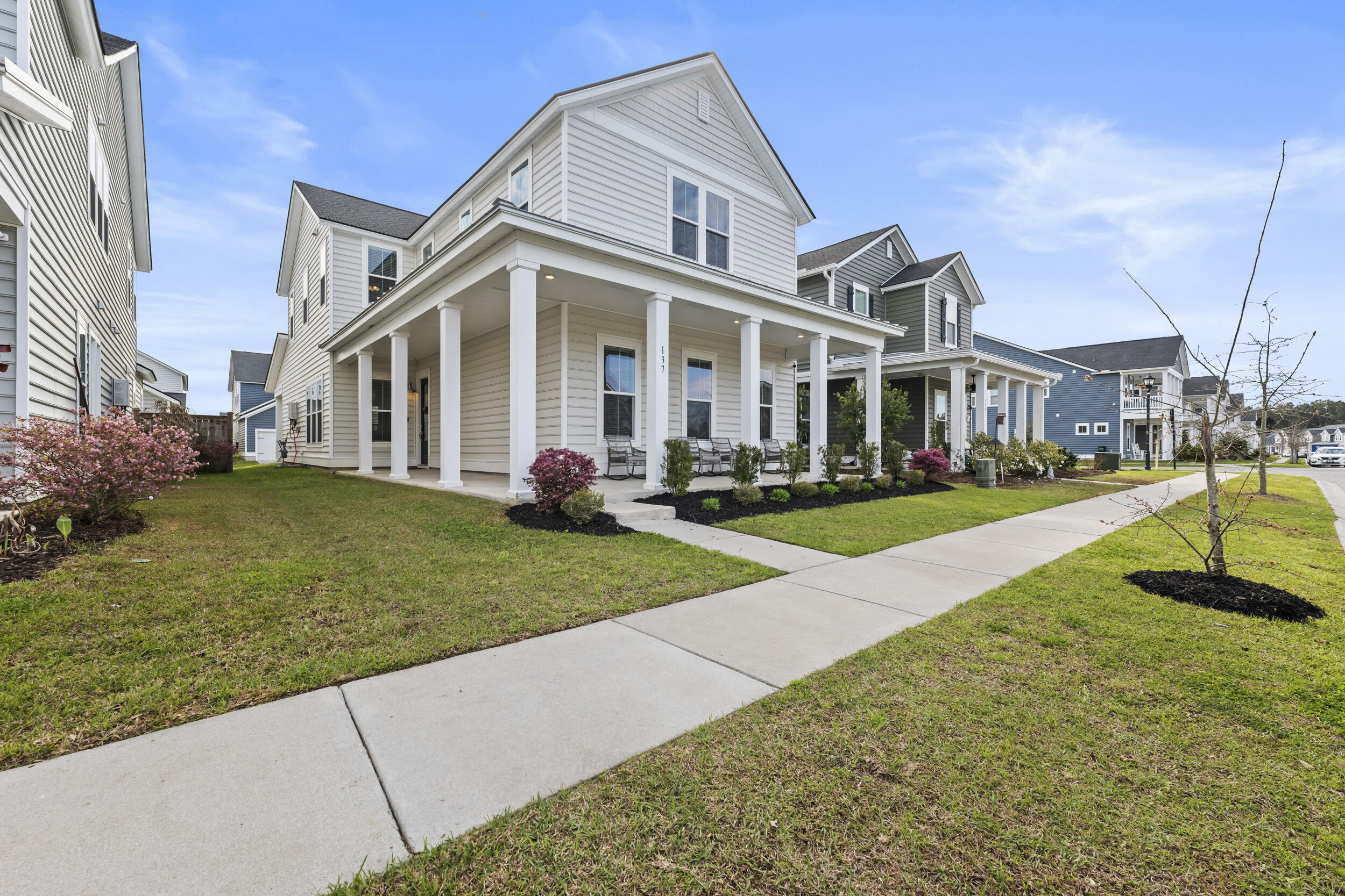 137 Country Gate Lane Summerville, SC 29485 - Photo 10 of 47 56_p1082448