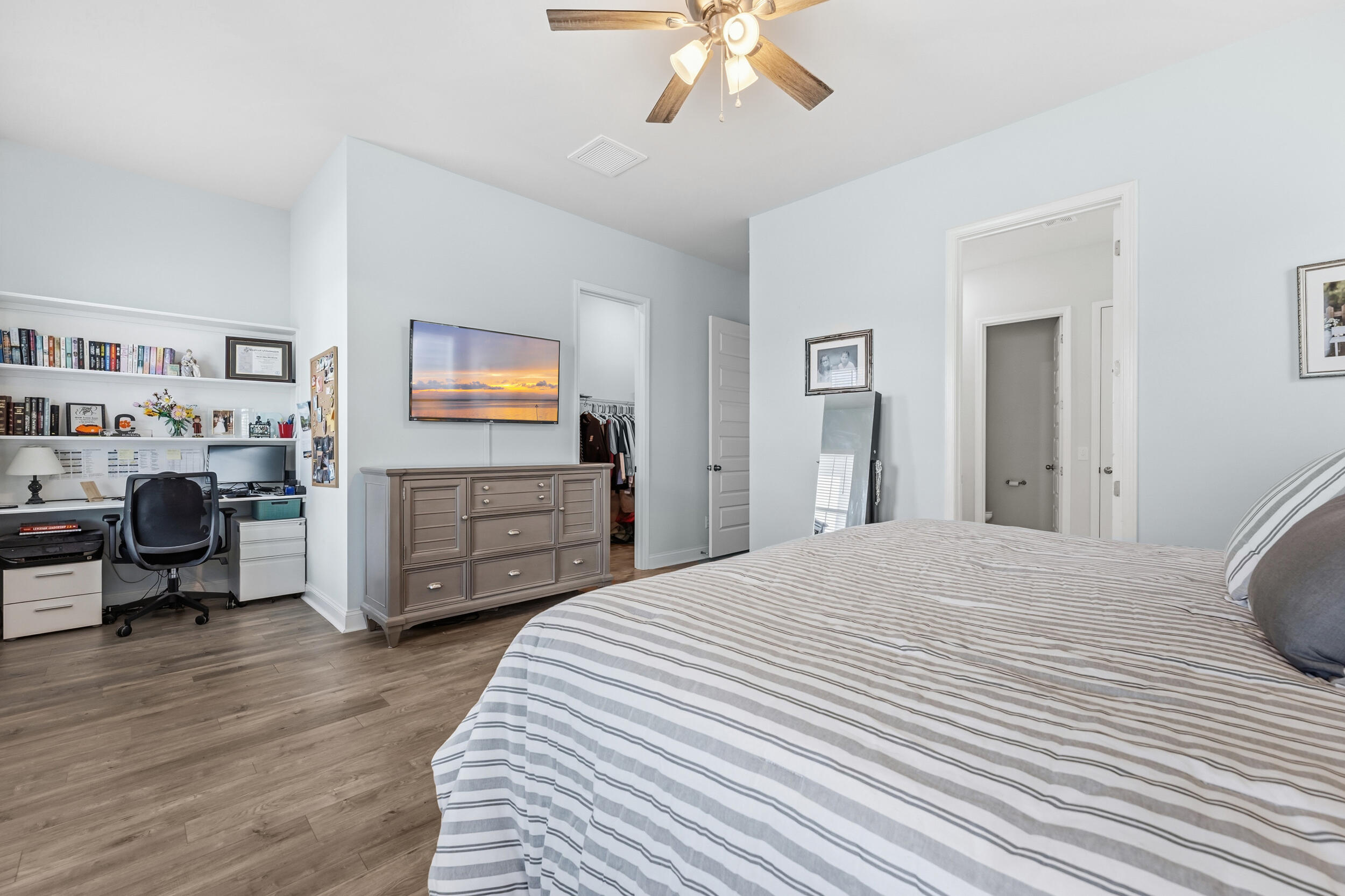 137 Country Gate Lane Summerville, SC 29485 - Photo 3 of 47 1st Floor Primary Suite