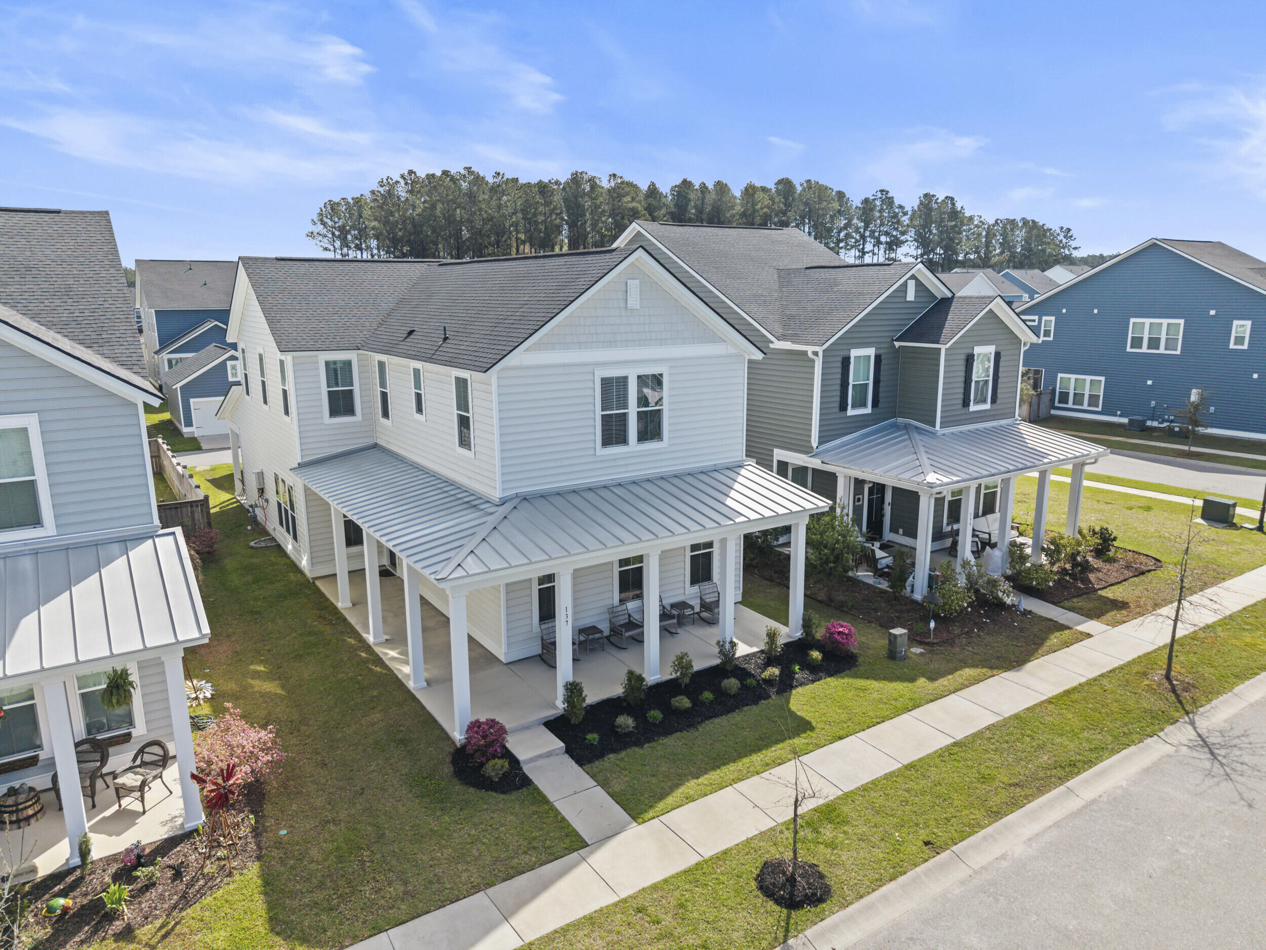 137 Country Gate Lane Summerville, SC 29485 - Photo 8 of 47 5_dji_20260318111454_0124_d