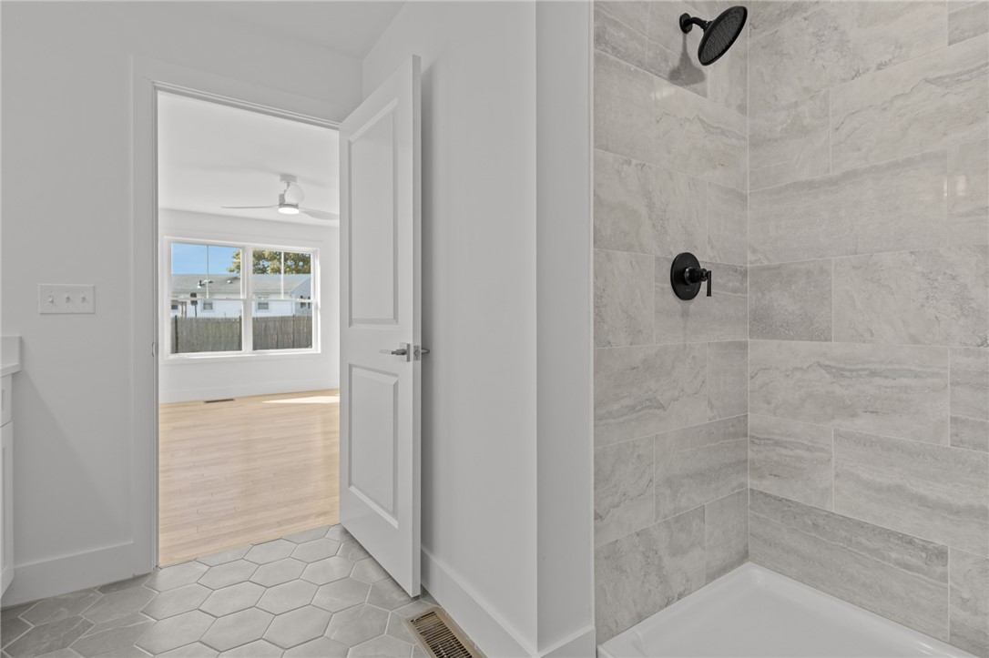 700 Sandy Lane, Unit 20 Warwick, RI 02889 - Photo 14 of 44