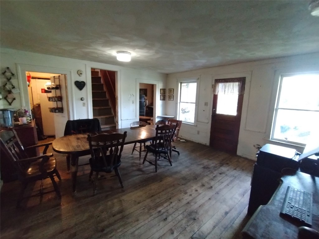 128 Knight Road Vestal, NY 13850 - Photo 4 of 27 Gallery Image 4