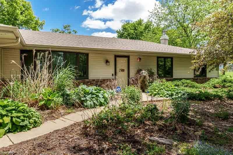 12425 Olson Road Caledonia, IL 61011 - Photo 3 of 93