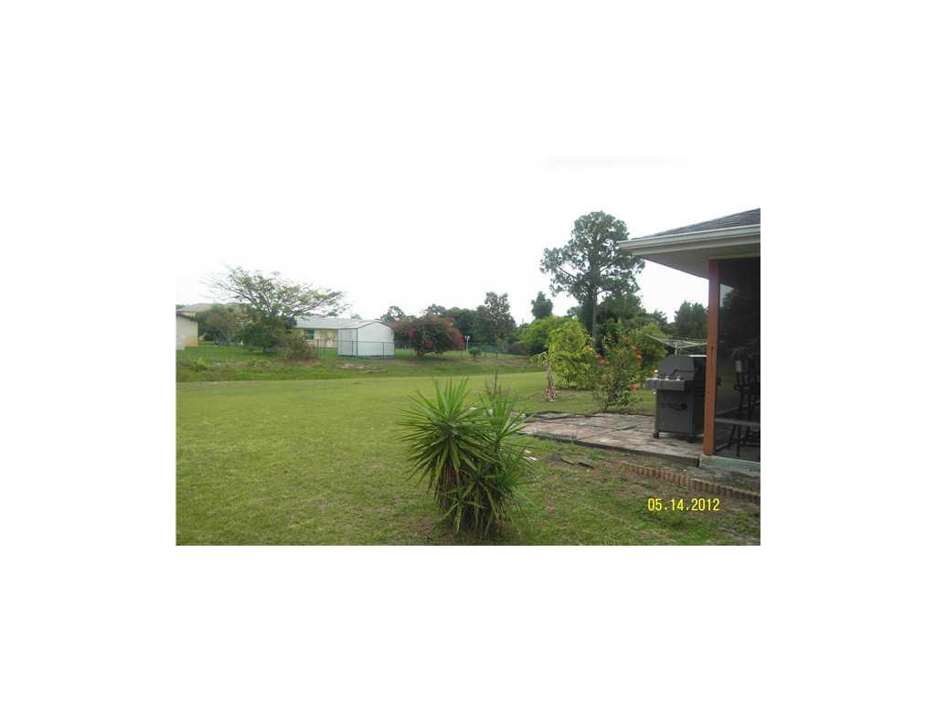 2149 Southeast Dolphin Road Port St. Lucie, FL 34952 - Photo 6 of 9
