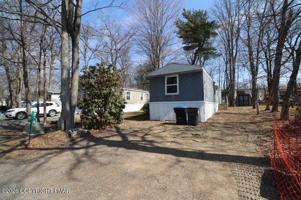 $1,400 | 238 Birchwood Lane, Saylorsburg, PA 18353