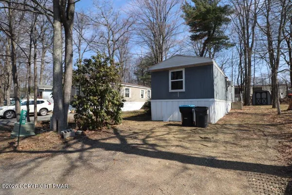 $1,400 | 238 Birchwood Lane, Saylorsburg, PA 18353