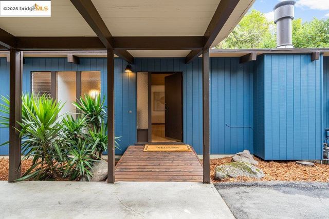 $1,300,000 | 74 Florida Avenue, Berkeley, CA 94707