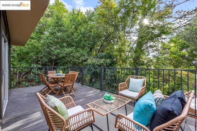 $1,300,000 | 74 Florida Avenue, Berkeley, CA 94707