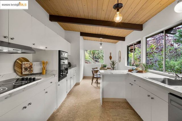 $1,300,000 | 74 Florida Avenue, Berkeley, CA 94707