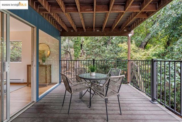 $1,300,000 | 74 Florida Avenue, Berkeley, CA 94707