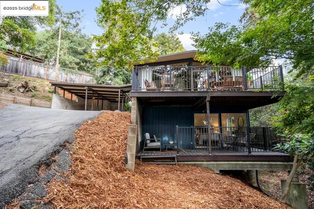 $1,398,000 | 74 Florida Avenue, Berkeley, CA 94707