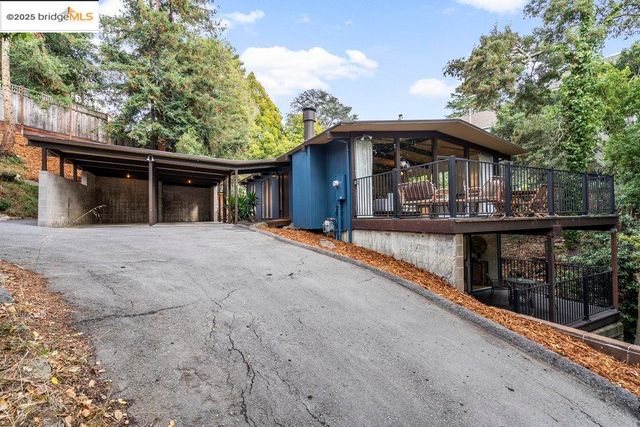 $1,300,000 | 74 Florida Avenue, Berkeley, CA 94707