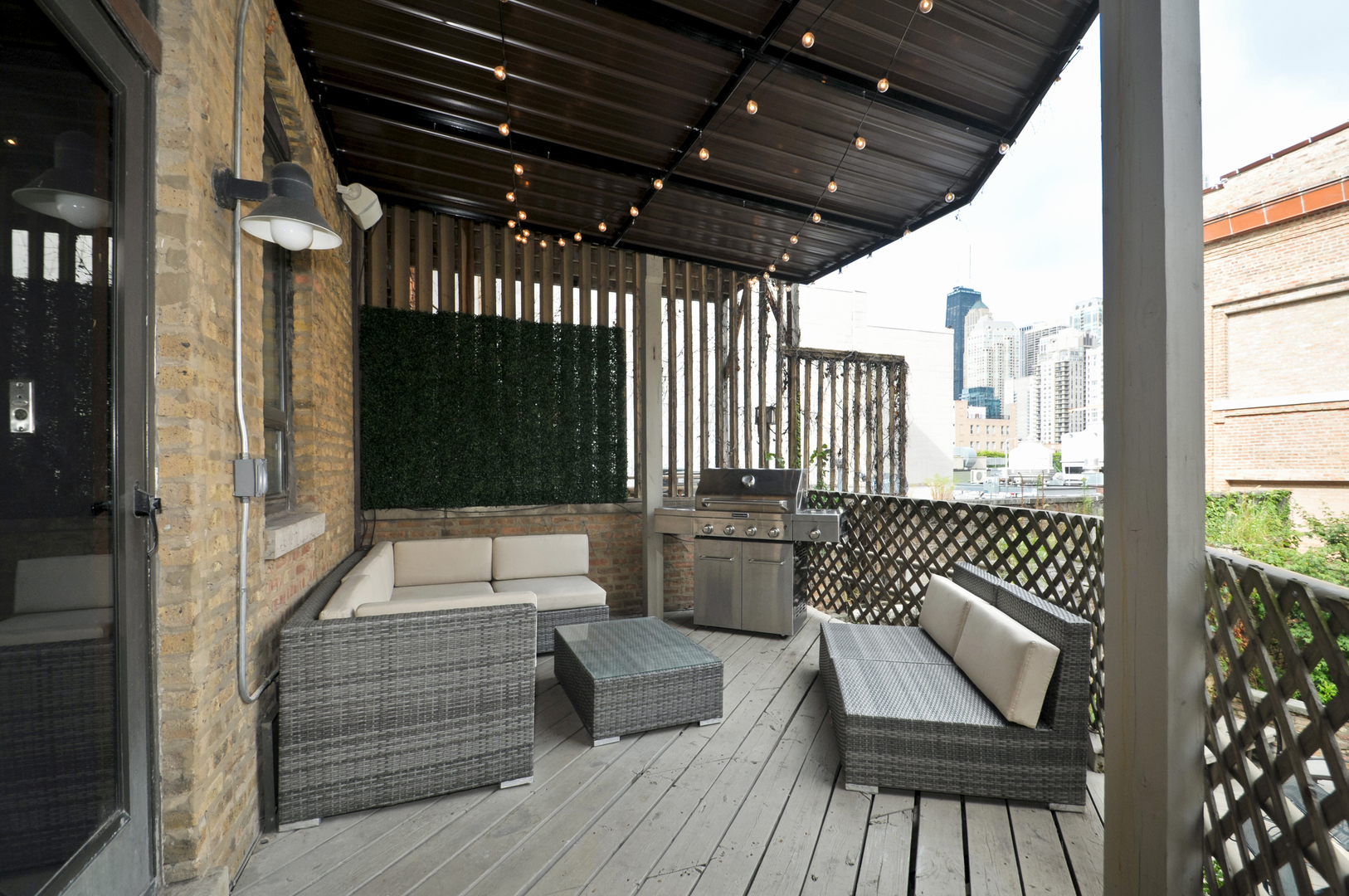507 North Wells Street, Unit 2 Chicago, IL 60654 - Photo 21 of 24