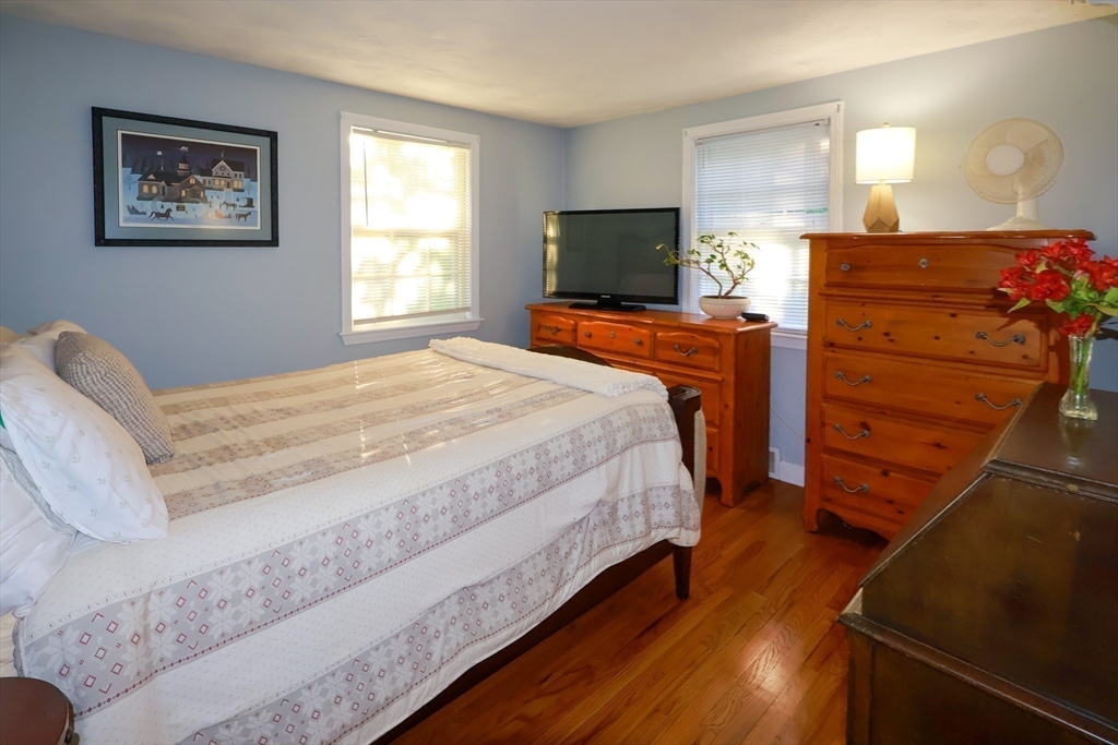 98 Van Kleeck Road Millis, MA 02054 - Photo 15 of 31 Gallery Image 15