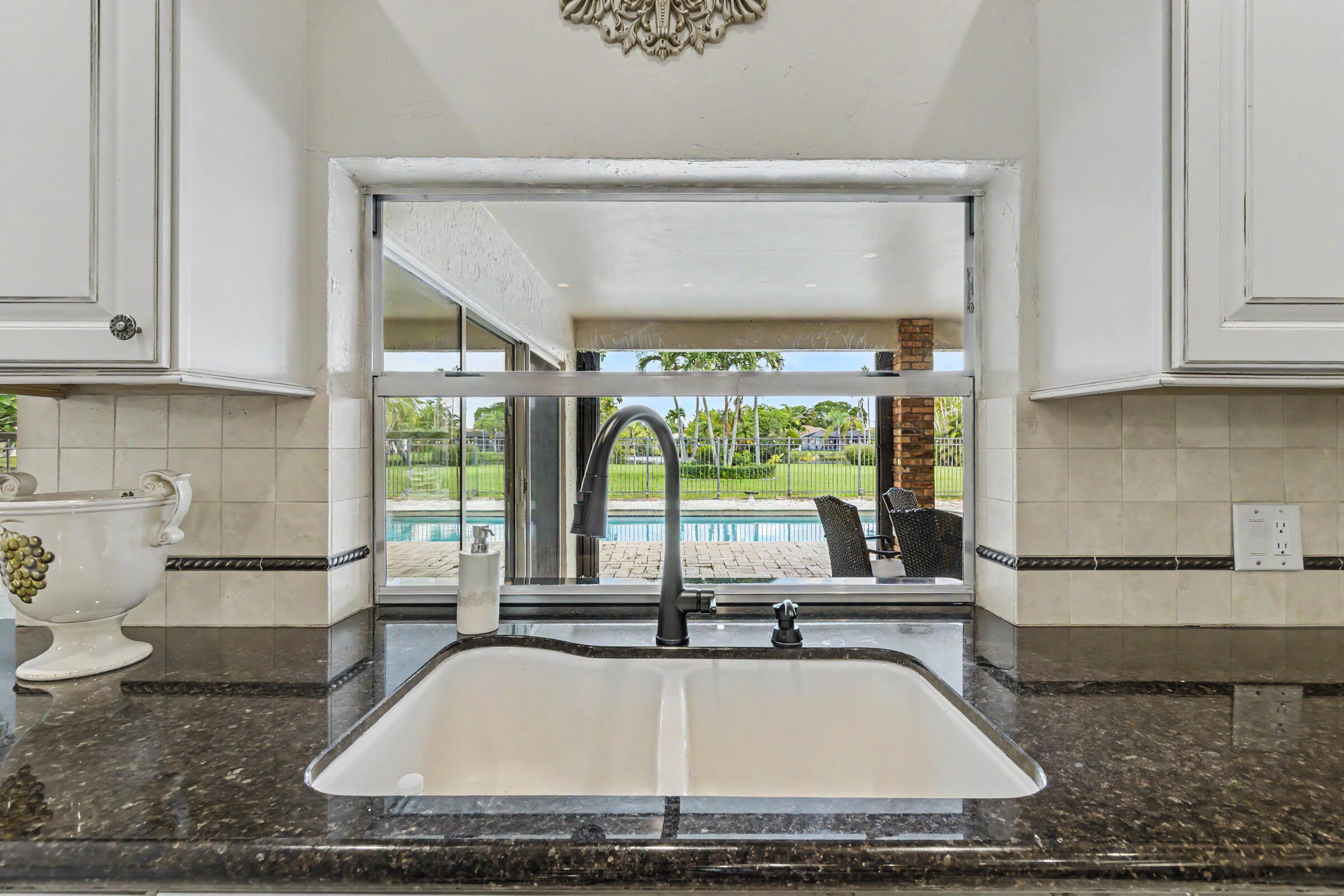 770 Ranch Road Weston, FL 33326 - Photo 27 of 63 770-19