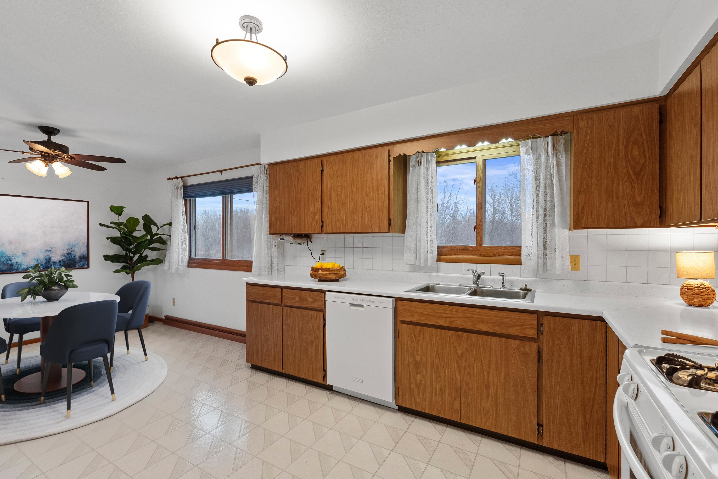 N3461 Guenther Road Waupun, WI 53963 - Photo 6 of 29