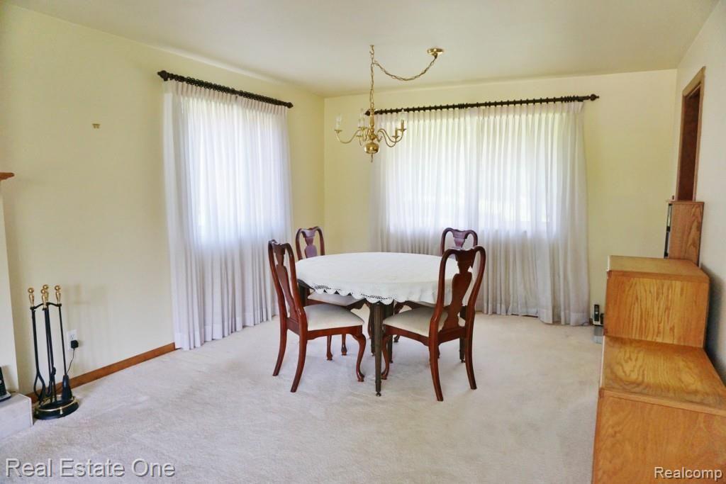 1547 Walton Boulevard Rochester Hills, MI 48309 - Photo 5 of 13