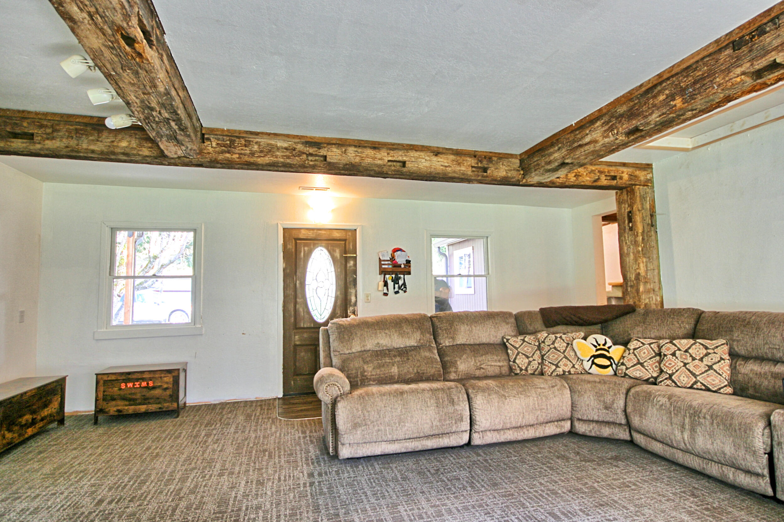 3356 Little Applegate Road Jacksonville, OR 97530 - Photo 14 of 64 family room entry