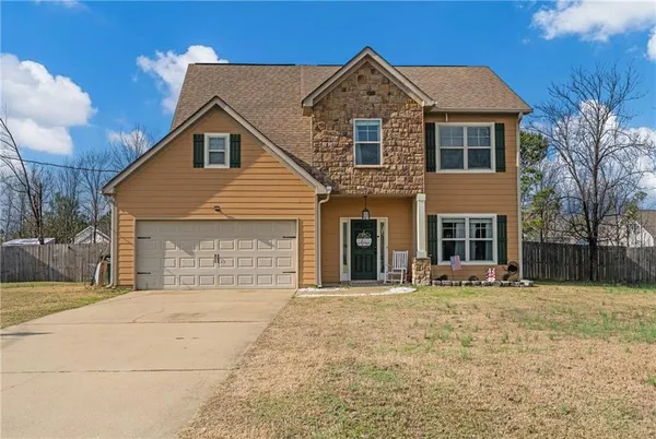 $284,000 | 24 Churchhill Drive, Fort Mitchell, AL 36856