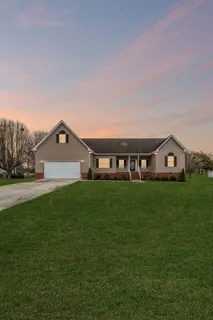 $450,000 | 408 Remington Lane, McMinnville, TN 37110