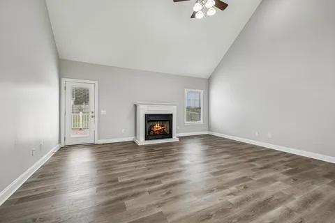 $450,000 | 408 Remington Lane, McMinnville, TN 37110