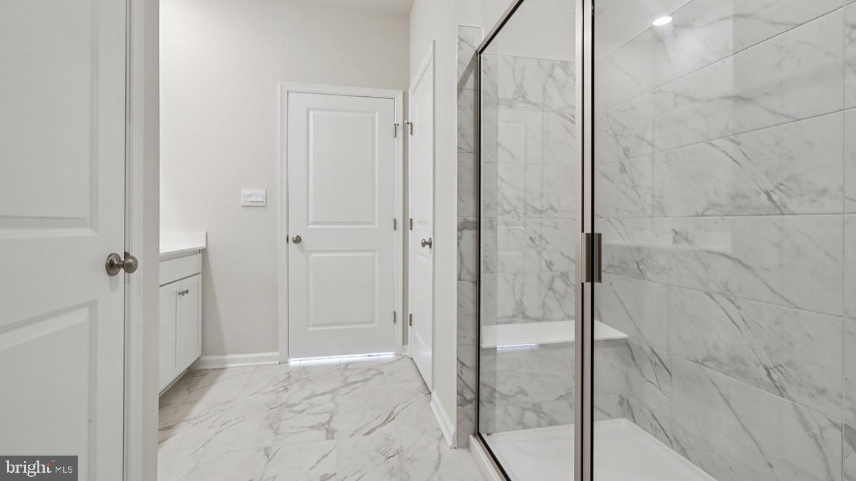 120 Winding Road Easton, PA 18040 - Photo 73 of 80 a bathroom with a shower