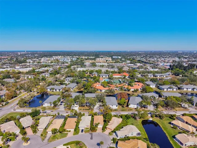 $450,000 | 4706 Dundee Drive, Bradenton, FL 34210